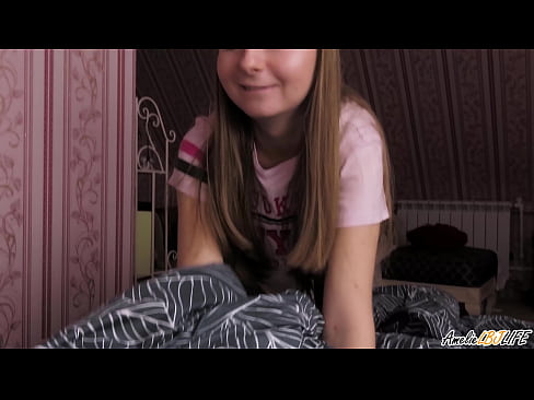 ❤️ Blondīne dziļi sūc savu BFF un saņem spermu mutē ️❌ Seks video pie mums ❌️